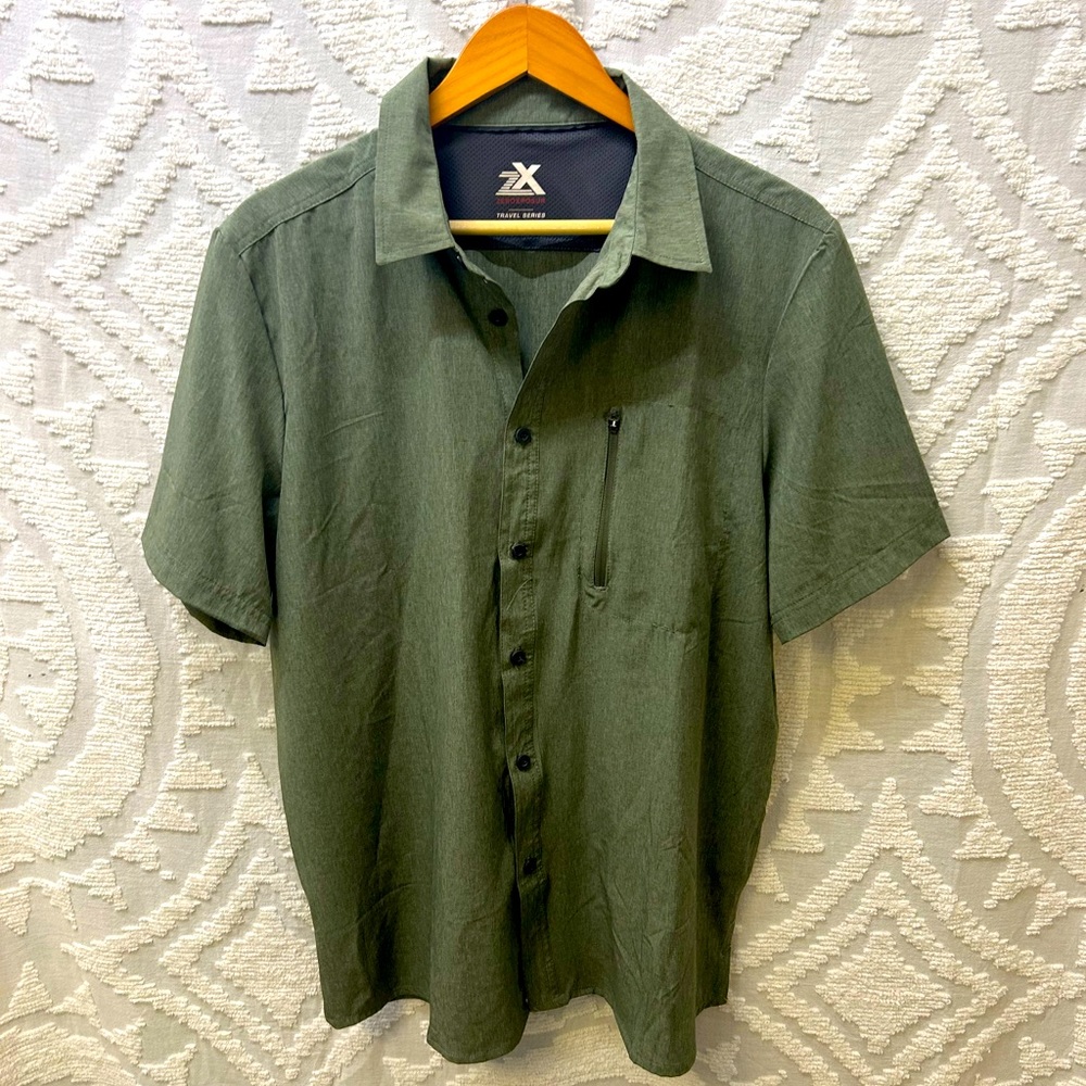 Zeroxposur Travel Series Short Sleeve Button Down